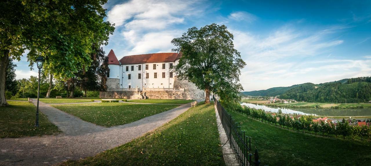 Holiday Home Neokrnjena Narava Sevnica Bagian luar foto
