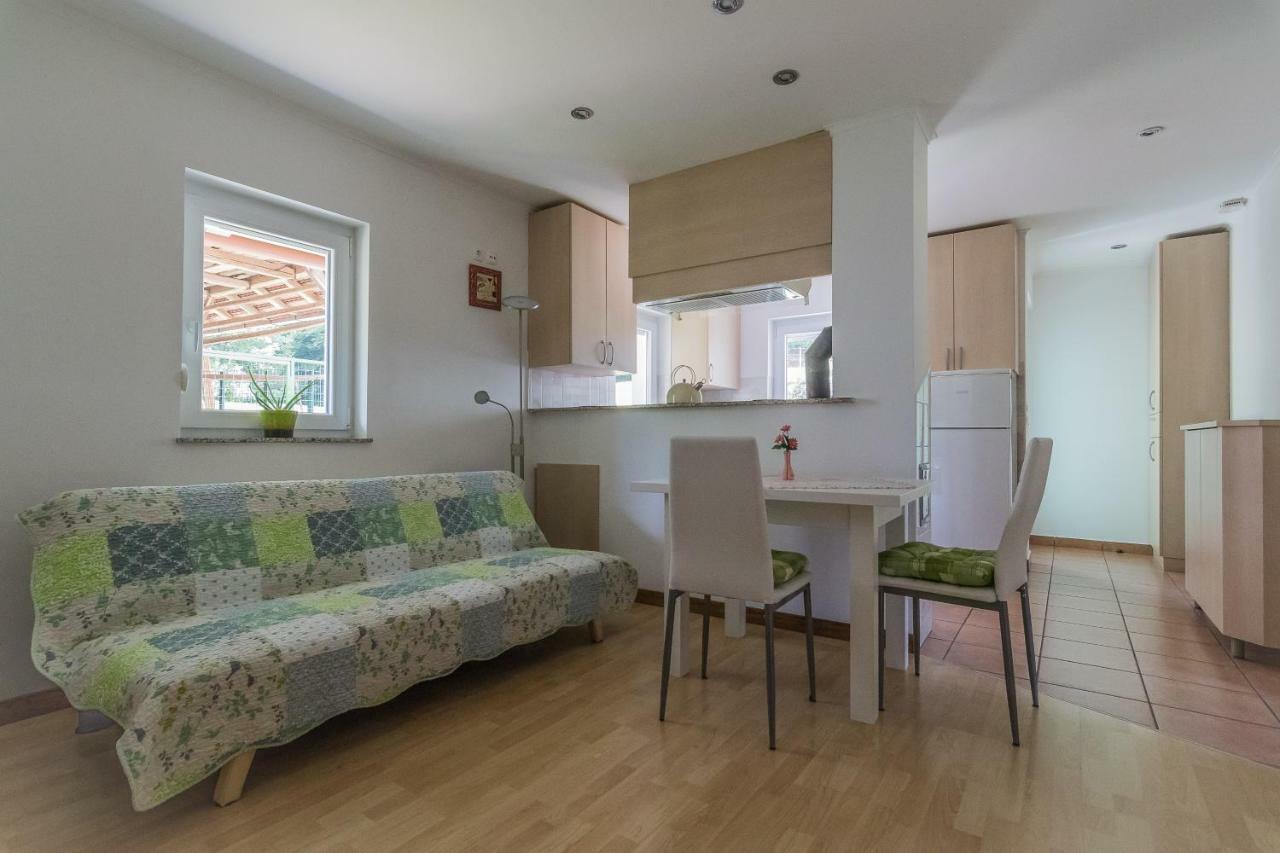 Holiday Home Neokrnjena Narava Sevnica Bagian luar foto
